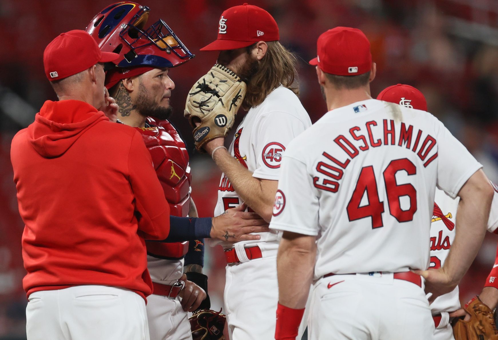 Cardinals 5, Pirates 2